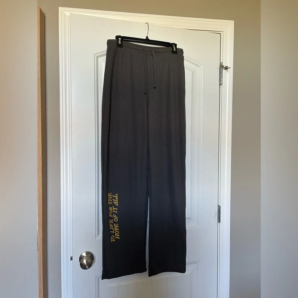 Taylor Swift Folklore Album Gray Pajama Set - Picture 9 of 11